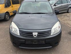 Grau Gebraucht 2009 Dacia Sandero Ambiance Limousine | 650 €
