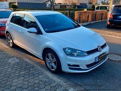 Weiß Gebraucht 2013 VW Golf Trendline Limousine | 6.200 € (Fairer Preis)