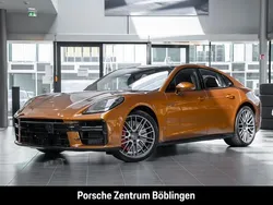 Gold Neu 2025 Porsche Panamera Turbo E-Hybrid Limousine | 188.880 €
