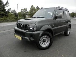 Grün Gebraucht 2016 Suzuki Jimny Comfort SUV | 15.990 € (Fairer Preis)