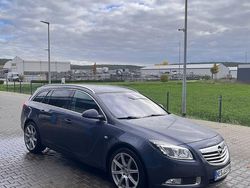 Blau Gebraucht 2009 Opel Insignia Kombi | 9.800 €