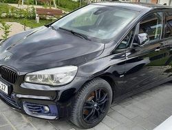 Schwarz Gebraucht 2016 BMW 220 Gran Tourer Sport Line Van / Kleinbus | 13.500 € (Teuer)