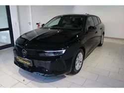 Lackierung schwarz perla nera/ Gebraucht 2024 Opel Astra Enjoy Kombi | 19.950 € (Superpreis)