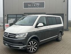 Grau Gebraucht 2018 VW Multivan Van | 28.499 € (Guter Preis)