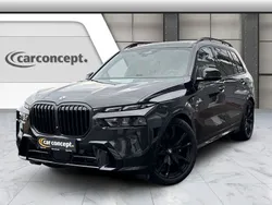 Schwarz Gebraucht 2024 BMW X7 M Sport SUV | 93.490 € (Superpreis)
