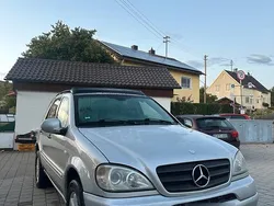 Silber Gebraucht 2001 Mercedes ML430 SUV | 4.900 €