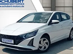 Weiß Neu 2025 Hyundai i20 Select Limousine | 20.890 € (Fairer Preis)