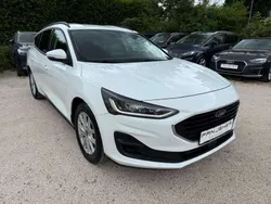 Frostweiß Gebraucht 2022 Ford Focus Cool & Connect Kombi | 12.399 € (Fairer Preis)