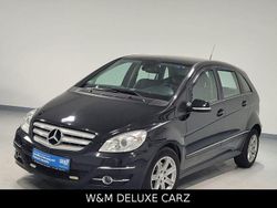 Kosmosschwarz Gebraucht 2010 Mercedes B180 Sport Edition Van / Kleinbus | 9.390 € (Teuer)