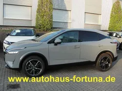 Grau Gebraucht 2024 Nissan Qashqai Tekna SUV | 34.900 € (Teuer)