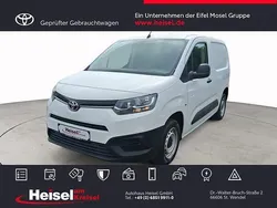 Schaumweiß Gebraucht 2021 Toyota Proace City Van | 16.590 € (Fairer Preis)