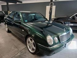 Amazonit Gebraucht 1997 Mercedes E230 Avantgarde Limousine | 9.999 €