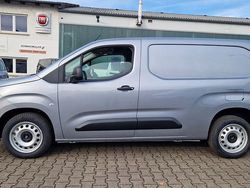 Grau Neu 2025 Fiat Doblò Van / Kleinbus | 23.590 € (Fairer Preis)