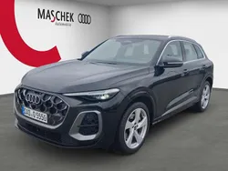 Mythosschwarz perleffekt Gebraucht 2025 Audi Q5 S-Line SUV | 70.888 €