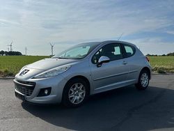 Silber Gebraucht 2011 Peugeot 207 Kleinwagen | 3.400 € (Fairer Preis)