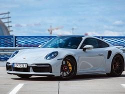 Grau Gebraucht 2022 Porsche 992 Coupé | 232.050 € (Teuer)
