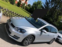 Silber Gebraucht 2016 VW Golf VII Kombi | 12.500 € (Fairer Preis)
