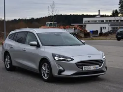 Silber Gebraucht 2020 Ford Focus Kombi | 12.990 € (Etwas zu teuer)