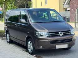 Braun Gebraucht 2010 VW T5 Team Van | 11.500 €