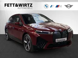 Aventurinrot Gebraucht 2023 BMW iX Sport Line SUV | 54.990 € (Fairer Preis)