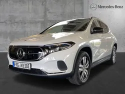 Weiß Gebraucht 2023 Mercedes EQA300 Night SUV | 38.490 € (Fairer Preis)
