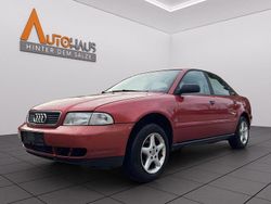 Rot Gebraucht 1995 Audi A4 Limousine | 990 €