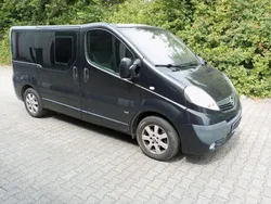 Schwarz Gebraucht 2007 Opel Vivaro Van | 6.899 € (Etwas zu teuer)