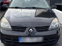 Schwarz Gebraucht 2009 Renault Clio II Kleinwagen | 2.200 € (Fairer Preis)