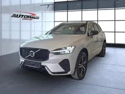 Silber Gebraucht 2022 Volvo XC60 R-Design SUV | 39.990 € (Guter Preis)