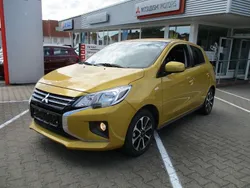 Citringelb Gebraucht 2024 Mitsubishi Space Star Select+ Limousine | 15.900 € (Etwas zu teuer)