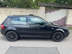 Schwarz Gebraucht 2003 VW Golf IV Kleinwagen | 600 € (Superpreis)