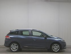 Grau Gebraucht 2019 Renault Clio IV Life Limousine | 7.480 € (Guter Preis)