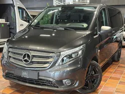 Grey metallic Gebraucht 2020 Mercedes Vito Van / Kleinbus | 35.699 € (Etwas zu teuer)