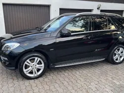 Schwarz Gebraucht 2012 Mercedes ML350 SUV | 19.900 € (Guter Preis)