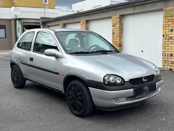 Silber Gebraucht 1999 Opel Corsa Kleinwagen | 600 € (Guter Preis)
