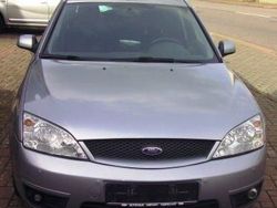 Silber metallic Gebraucht 2003 Ford Mondeo Ghia Kombi | 4.500 €