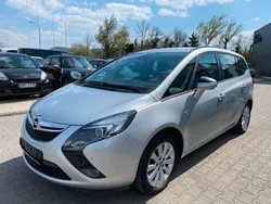 Silber Gebraucht 2015 Opel Zafira Tourer Style Van / Kleinbus | 8.850 € (Guter Preis)