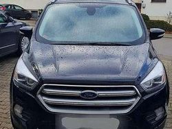 Schwarz Gebraucht 2016 Ford Kuga Titanium SUV | 13.500 € (Guter Preis)