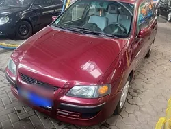 Rot Gebraucht 2001 Mitsubishi Space Star Kombi | 1.750 € (Etwas zu teuer)