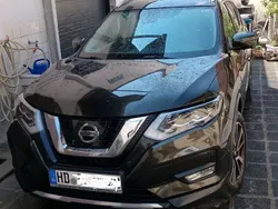 Grün Gebraucht 2018 Nissan X-Trail Tekna SUV | 18.900 € (Etwas zu teuer)