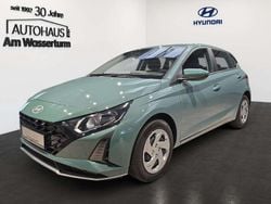 Mangrove green / mic Neu 2025 Hyundai i20 Select Kleinwagen | 22.250 € (Fairer Preis)
