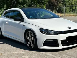 Weiß Gebraucht 2012 VW Scirocco R Coupé | 10.300 €