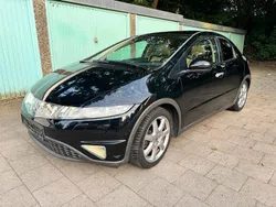 Schwarz Gebraucht 2007 Honda Civic Kleinwagen | 3.000 € (Guter Preis)