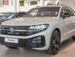 Beige Neu 2025 VW Touareg R-line SUV | 107.555 €
