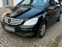 Schwarz Gebraucht 2007 Mercedes B200 Van / Kleinbus | 2.699 € (Guter Preis)