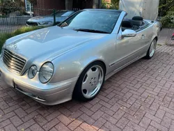 Silber Gebraucht 2002 Mercedes 200 Cabrio | 8.300 €