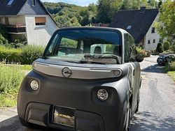 Grau Gebraucht 2022 Opel Rocks-e Rocks Kleinwagen | 7.190 € (Teuer)