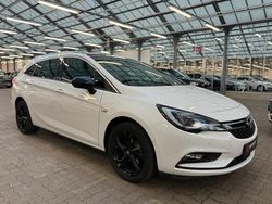 Weiß Gebraucht 2019 Opel Astra Ultimate Kombi | 14.880 € (Fairer Preis)