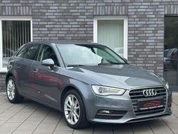 Grau Gebraucht 2014 Audi A3 Sportback Ambiente Limousine | 10.999 € (Fairer Preis)