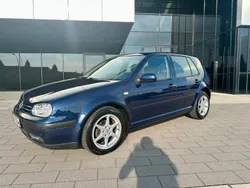 Blau Gebraucht 2002 VW Golf IV Kleinwagen | 2.950 € (Fairer Preis)